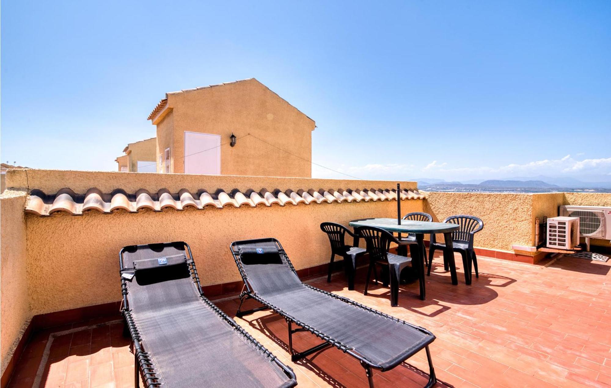 Gorgeous Home In Santa Pola With Wifi Eksteriør billede