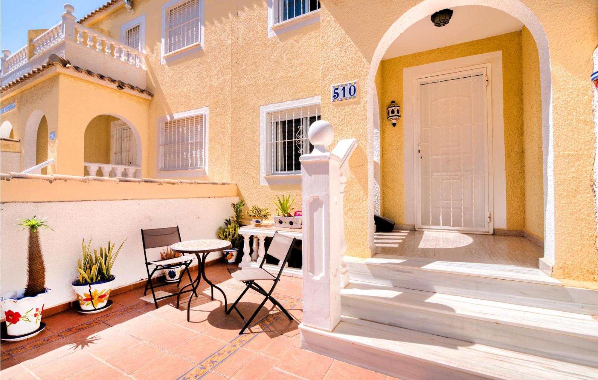 Gorgeous Home In Santa Pola With Wifi Eksteriør billede